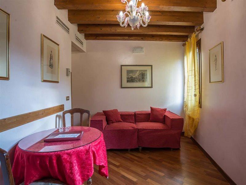 Piccola Fenice 3* Venedig