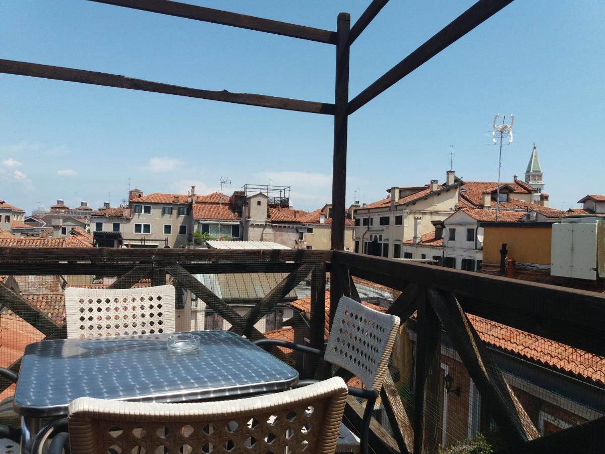 Piccola Fenice 3* Venedig