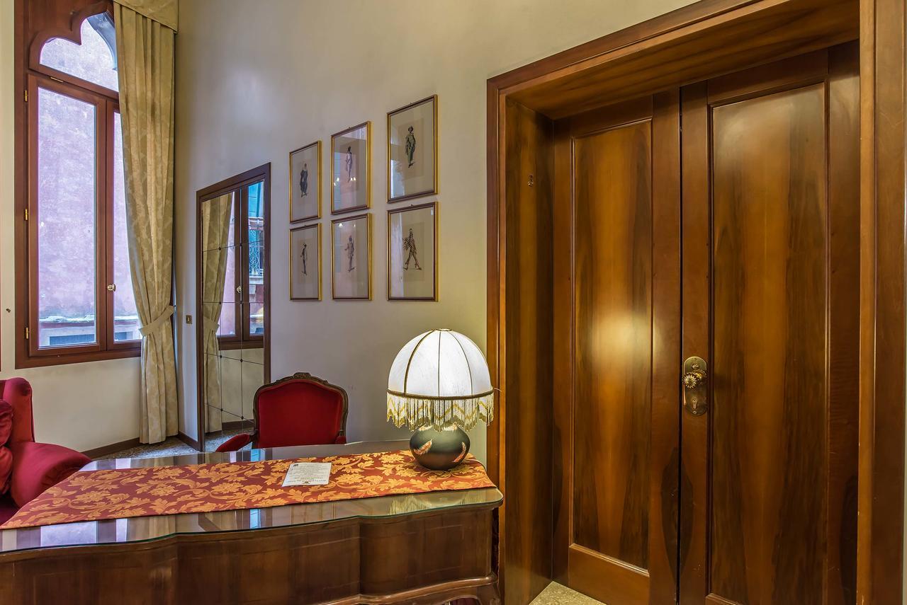 Piccola Fenice 3* Venedig